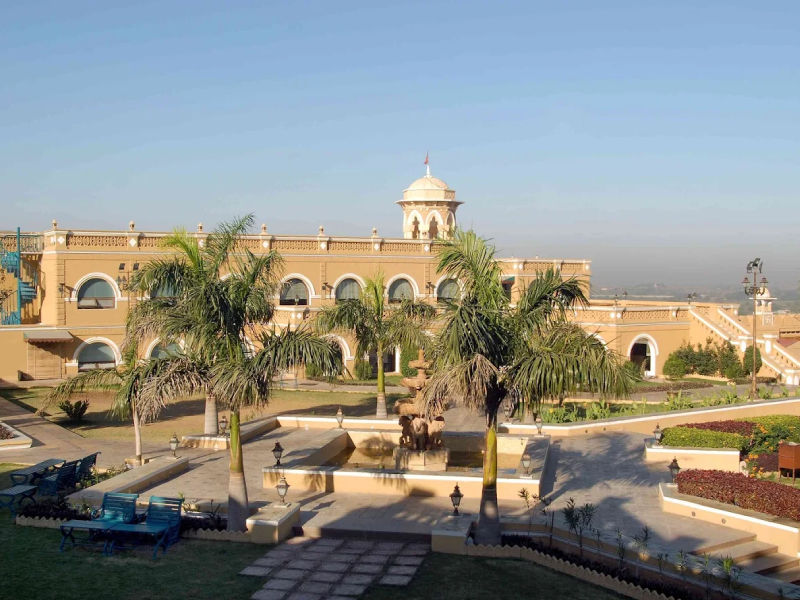 Khirasara Palace, Khirasar