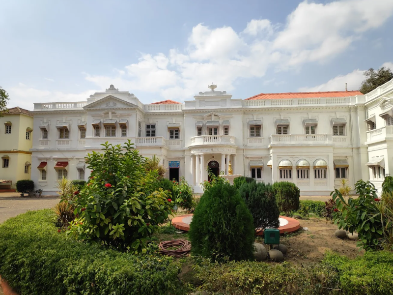Rajvant Palace Resort, Narmada